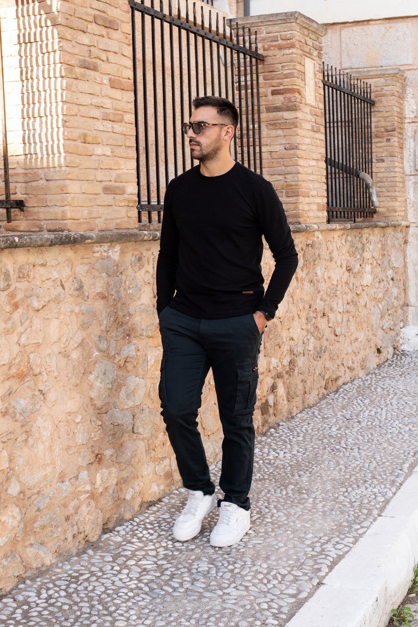 Μπλούζα Μακρυμάνικη Clever - Μαύρη