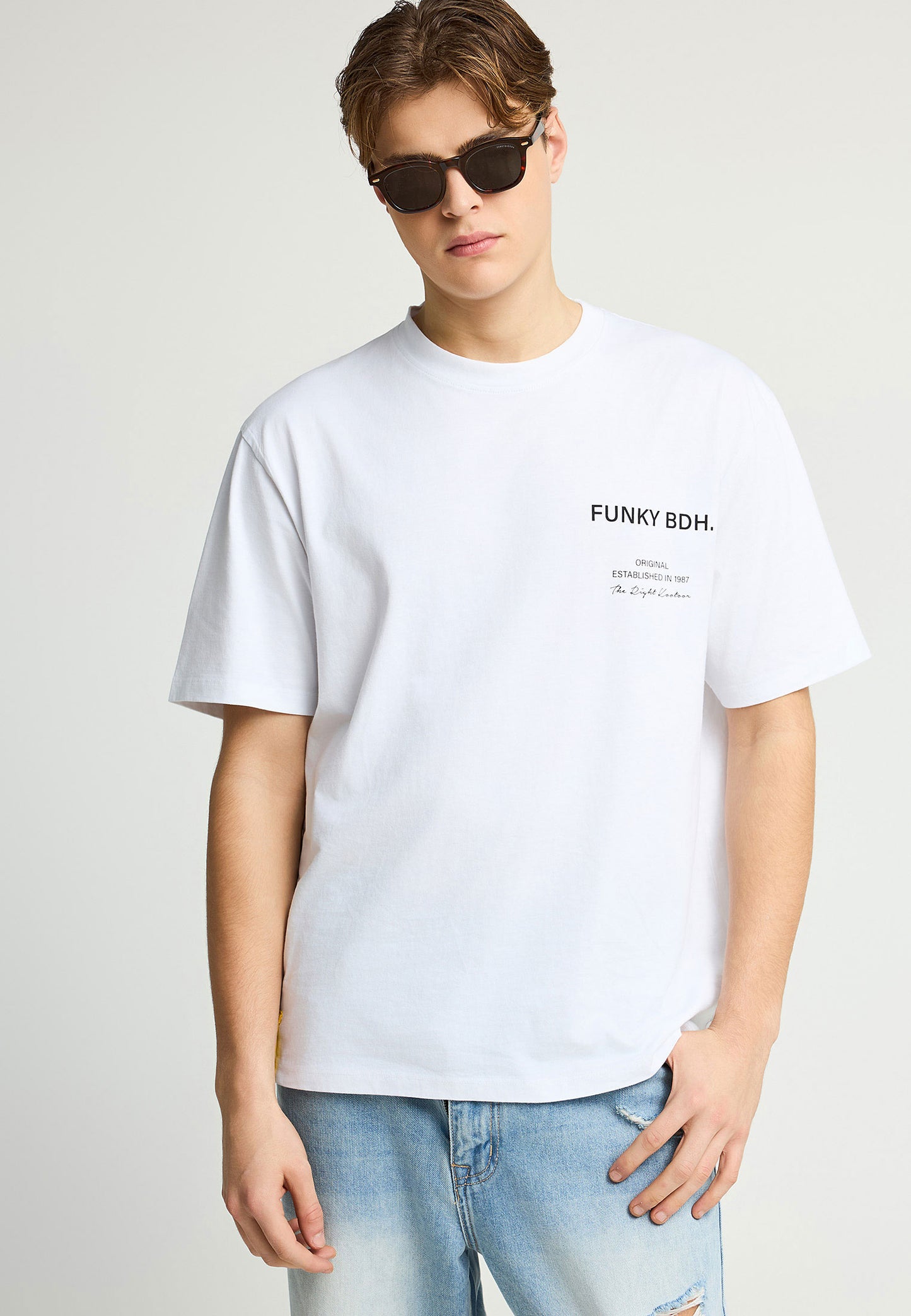 Ανδρικό Relaxed Fit T-Shirt Funky Buddha Λευκό